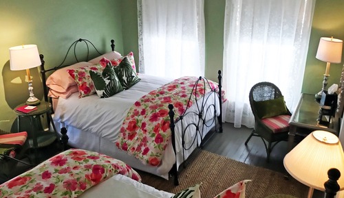 Willow Springs Room 8 Double Queen