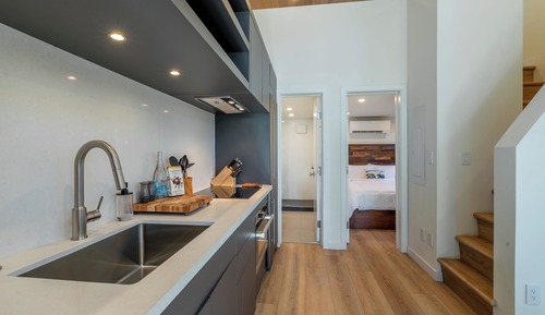 Adventure Cabin (Pet Friendly)