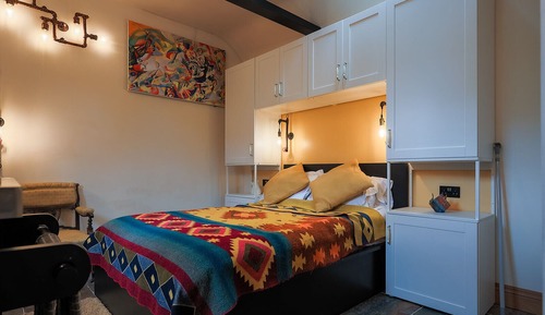 Exclusive Apartment