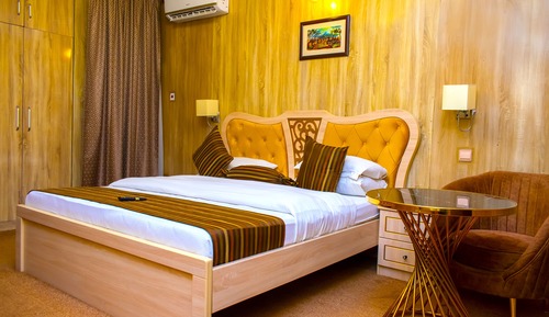 Luxury Room