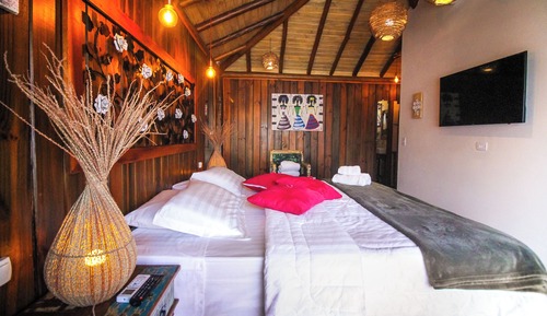 Deluxe Cabin