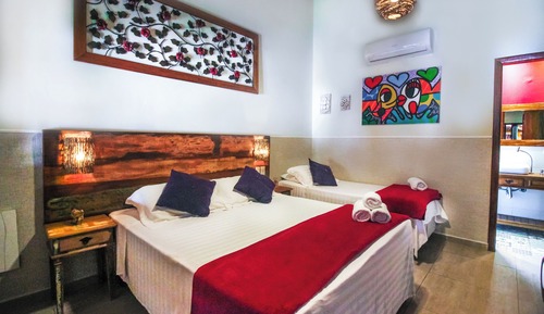 Deluxe Suite, Balcony