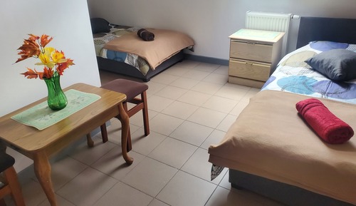 Economy Room, River View (1)