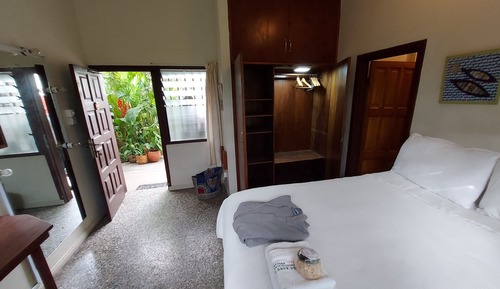 Suite, Garden View