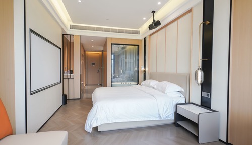 Executive King Bed Room