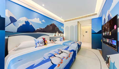 Family Twin Bed room