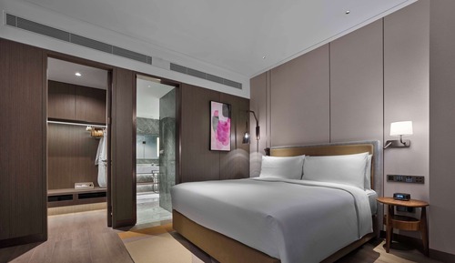 Premium Suite, 1 King Bed