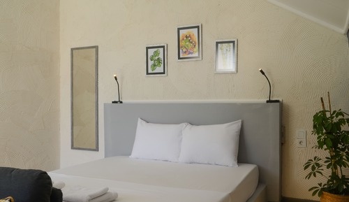 Deluxe Tent, Garden View