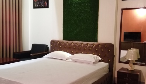 Premium Single Room