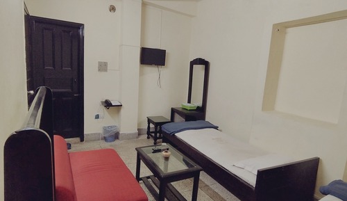 Economy Twin Room