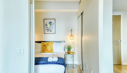 Deluxe Suite, 2 Bedrooms, Balcony, City View