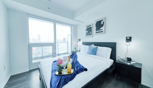 Luxury Suite, 2 Bedrooms, Balcony, Lake View