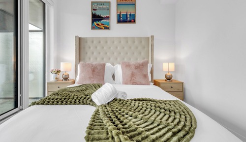 Royal Suite, 2 Bedrooms, Balcony, City View
