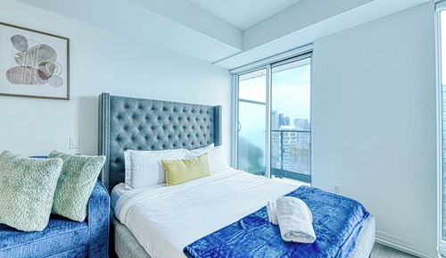 Superior Studio Suite, City View