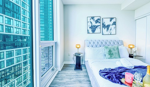 Gallery Suite, 2 Bedrooms, Balcony, City View