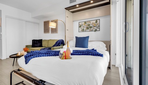 Presidential Studio Suite, Balcony, City View