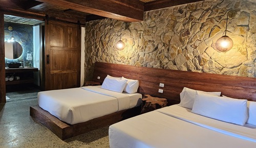 Family Room, Hot Tub
