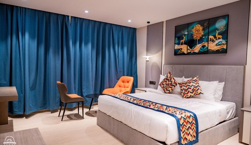 Executive Room