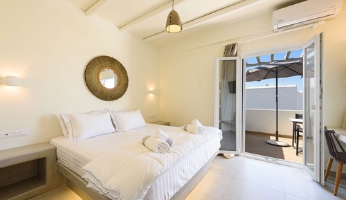 Junior Suite Sea View with Outdoor Hot Tub