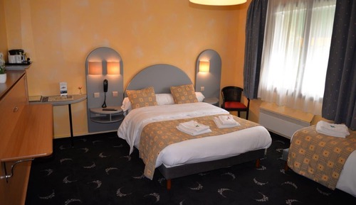 Basic Triple Room
