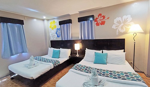 Standard Room, 2 Double Beds, Shared Bathroom, Sea View