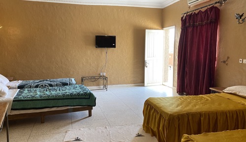 Comfort Quadruple Room, City View