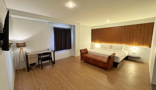 Superior Suite
