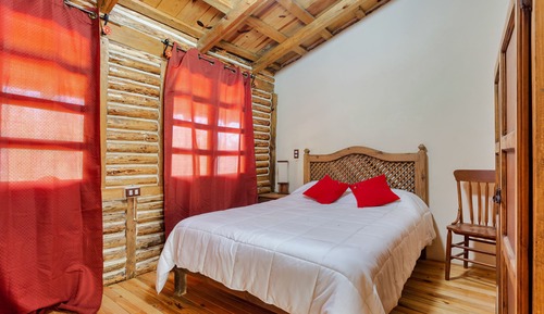 Classic Cabin