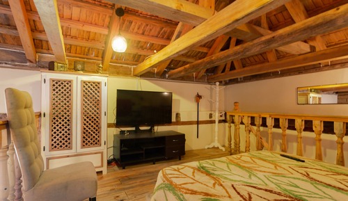 Signature Room