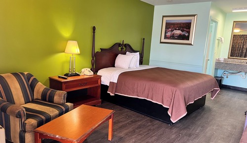 Deluxe Single Room