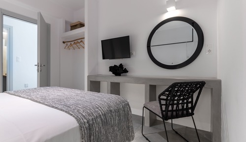 Standard Suite, 1 Bedroom, Pool View