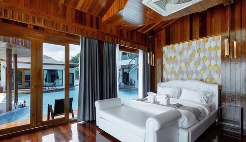 Cabana Front Beach Suite