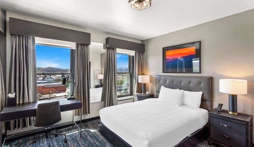 Standard Room, 1 Queen Bed, Non Smoking