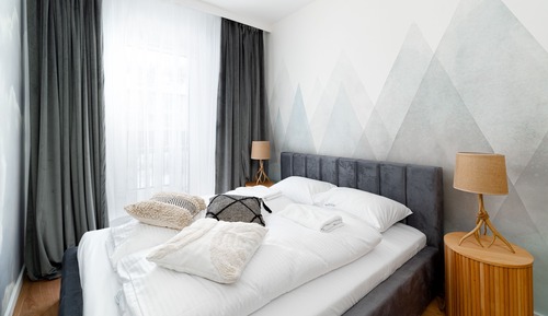 Apartment (125)