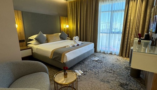 Junior Suite
