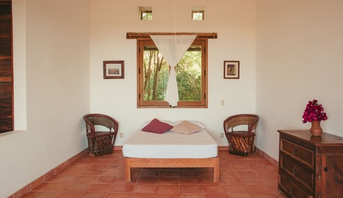 Deluxe Room, 1 Queen Bed