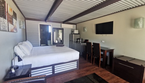 Executive King Spa