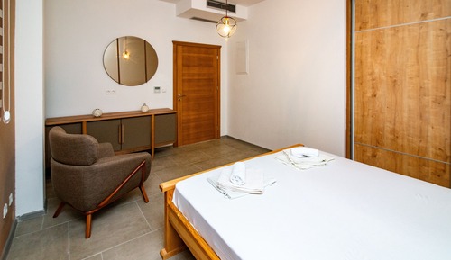 Deluxe Apartment, Sea View (AP1)