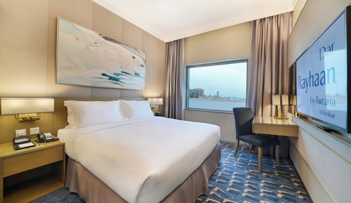 Suite, 1 King Bed (One Bedroom)