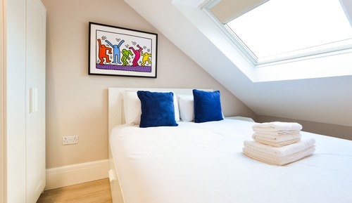 Deluxe Studio Apartment