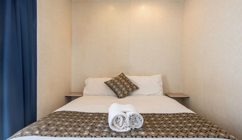 Ensuite Cabin