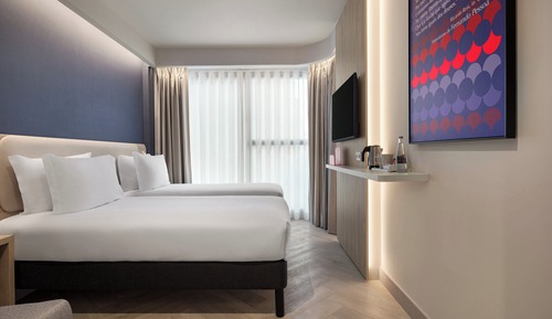 Standard Room, Multiple Beds (Free Breakfast)