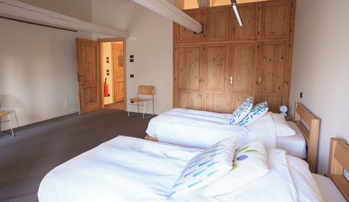 Comfort Triple Room