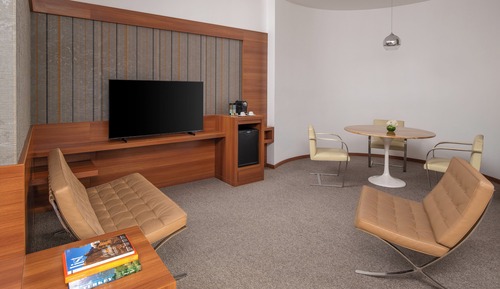 Suite, 1 King Bed, Balcony (Super King, Dining)