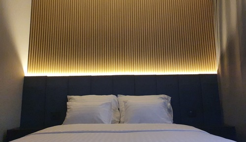 Standard Double or Twin Room, Bathtub, City View (22)