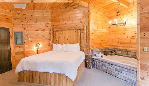 Honeymoon Studio Suite