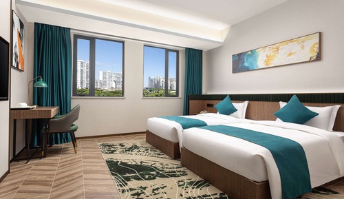 Deluxe Room, 2 Twin Beds, Non Smoking, City View