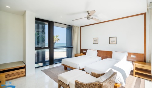 Deluxe Villa