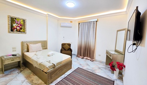 Deluxe Single Room