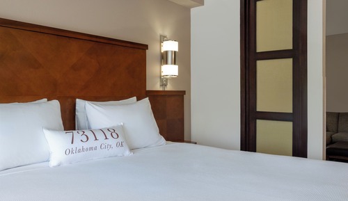 King Studio, 1 King Bed